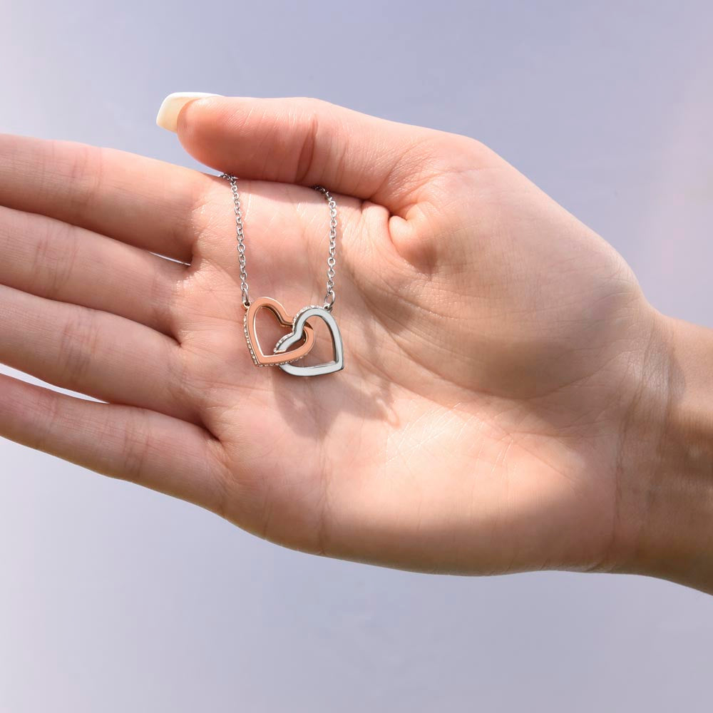 Gift for Sister to Show Love and Appreciation, Heart Necklace with Message Card, Thoughtful Birthday Gift for Your Sister, Sister Gift Bundle: Beautiful Necklace with a Loving Card