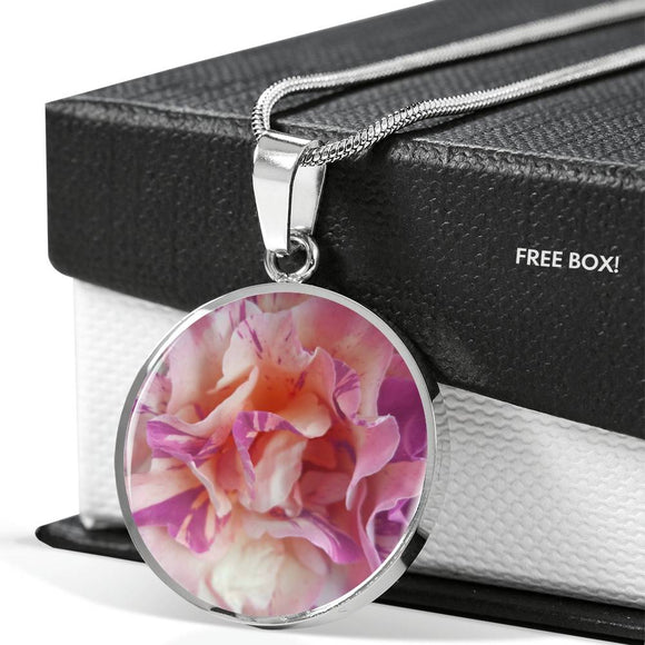 Unique floral design pendant necklace with the option to engrave - TreasureNoni